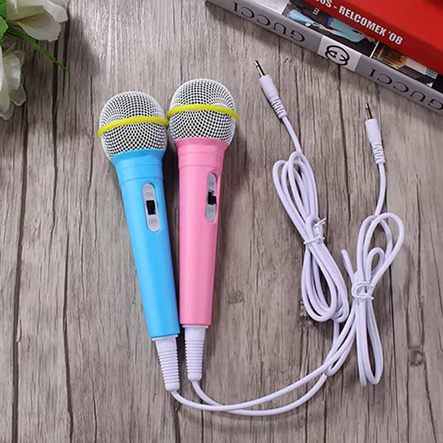 Portable Handheld Wired Microphone Lightweight Singing Mechine